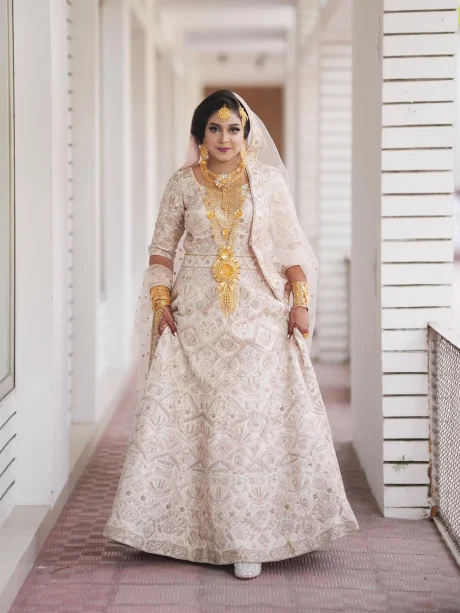 Viva Wedding Lehenga 05