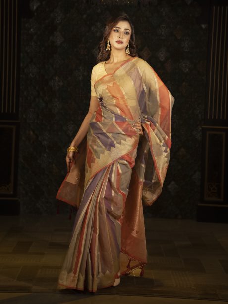 Casual Wear Tissue Maslin Saree Designed In Feroza & Pink