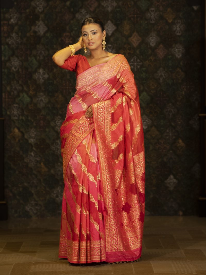 Crafted Sequential Work Party Saree Designed in Light Pink And Magenta Color Maslin