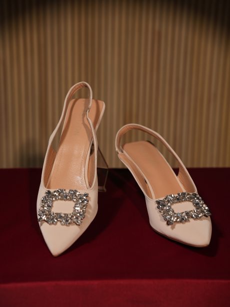 Off White ladies shoes crafted in transparent stone