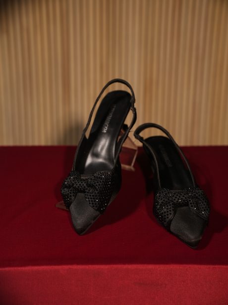 Gorgeous Black Color Party Wear Ladies Shoes