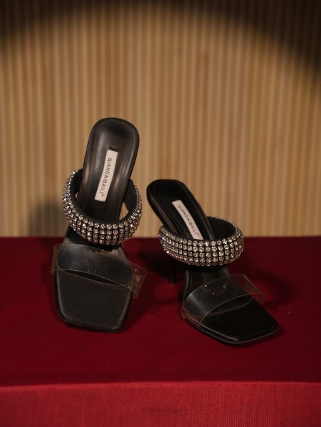 Beautiful Black Color Party Wear Ladies Shoes