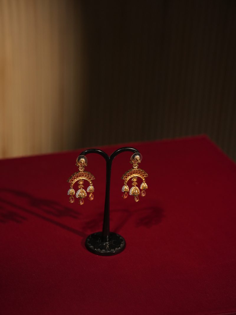 Diamond Cut Stone Work Party Wear Ear Ring