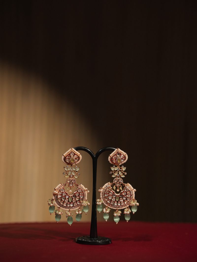 Dazzling Kundan & Zircon Topaz Stone Work Ear Ring