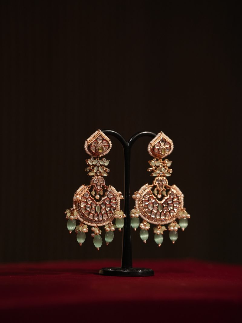 Dazzling Kundan & Zircon Topaz Stone Work Ear Ring
