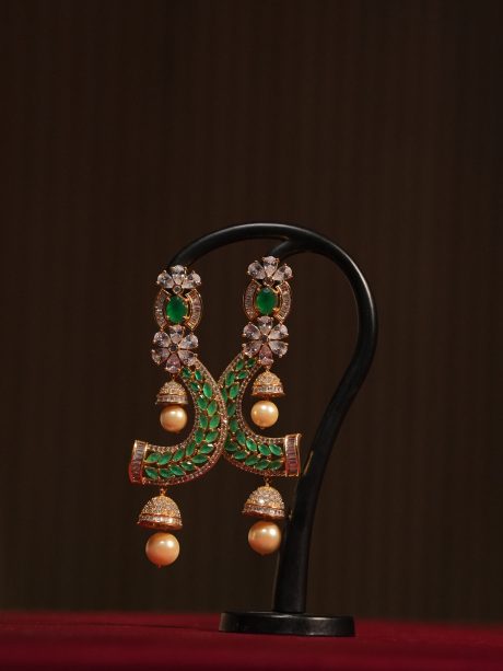 Diamond Cut Stone Work Party Wear Ear Ring