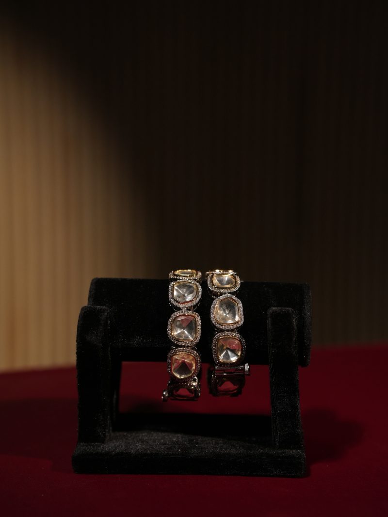Kundan & Diamond Cut Stone Work Bridal Bangles