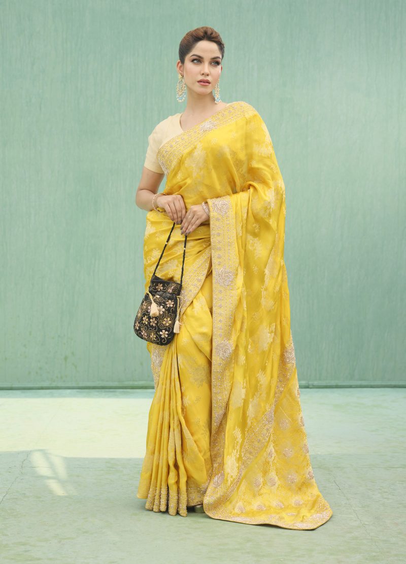 Glamorous Looking Party Wear Silk Saree
