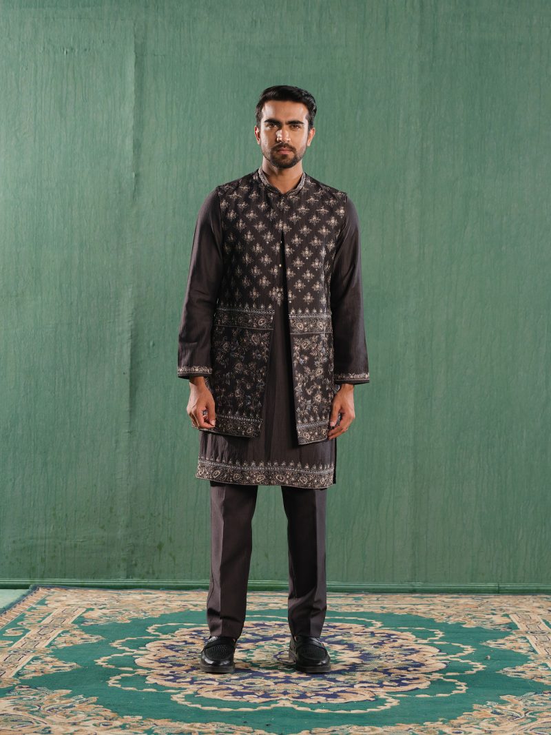 Splendid Looking Gray Color Party Wear Silk Koti Set.
