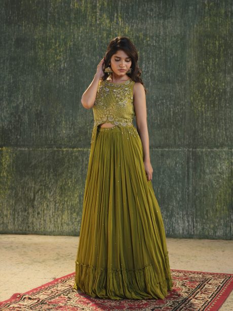 Mehendi Green Bridal Garlish Hand Crafted On Chiffon Fabrics